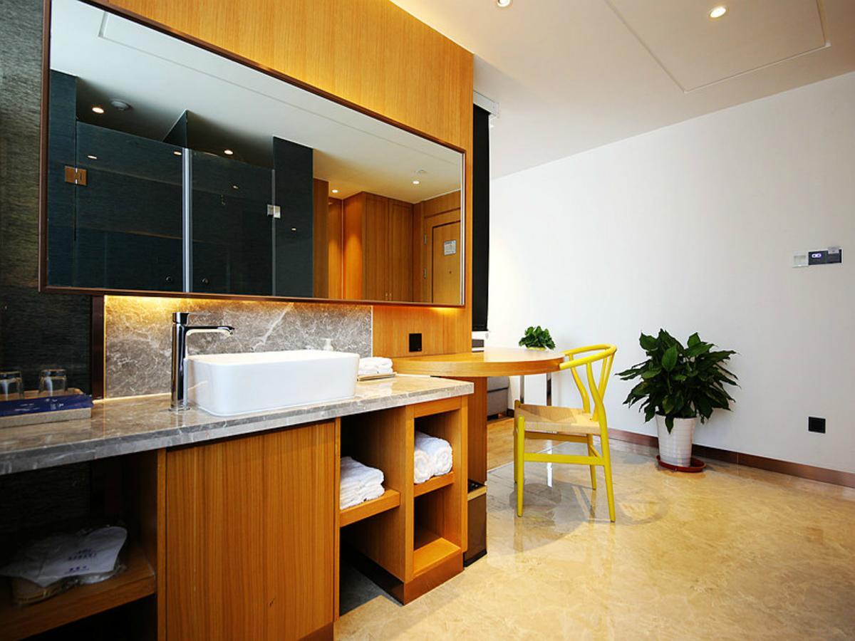 Lanmei Boutique Hotel Lanzhou Exteriör bild